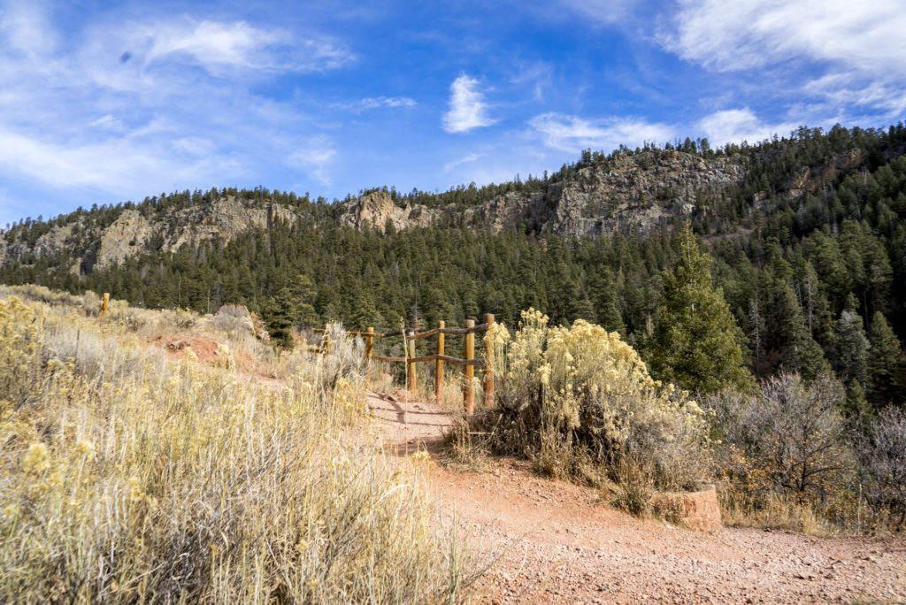 Spence Hot Springs Trail Head